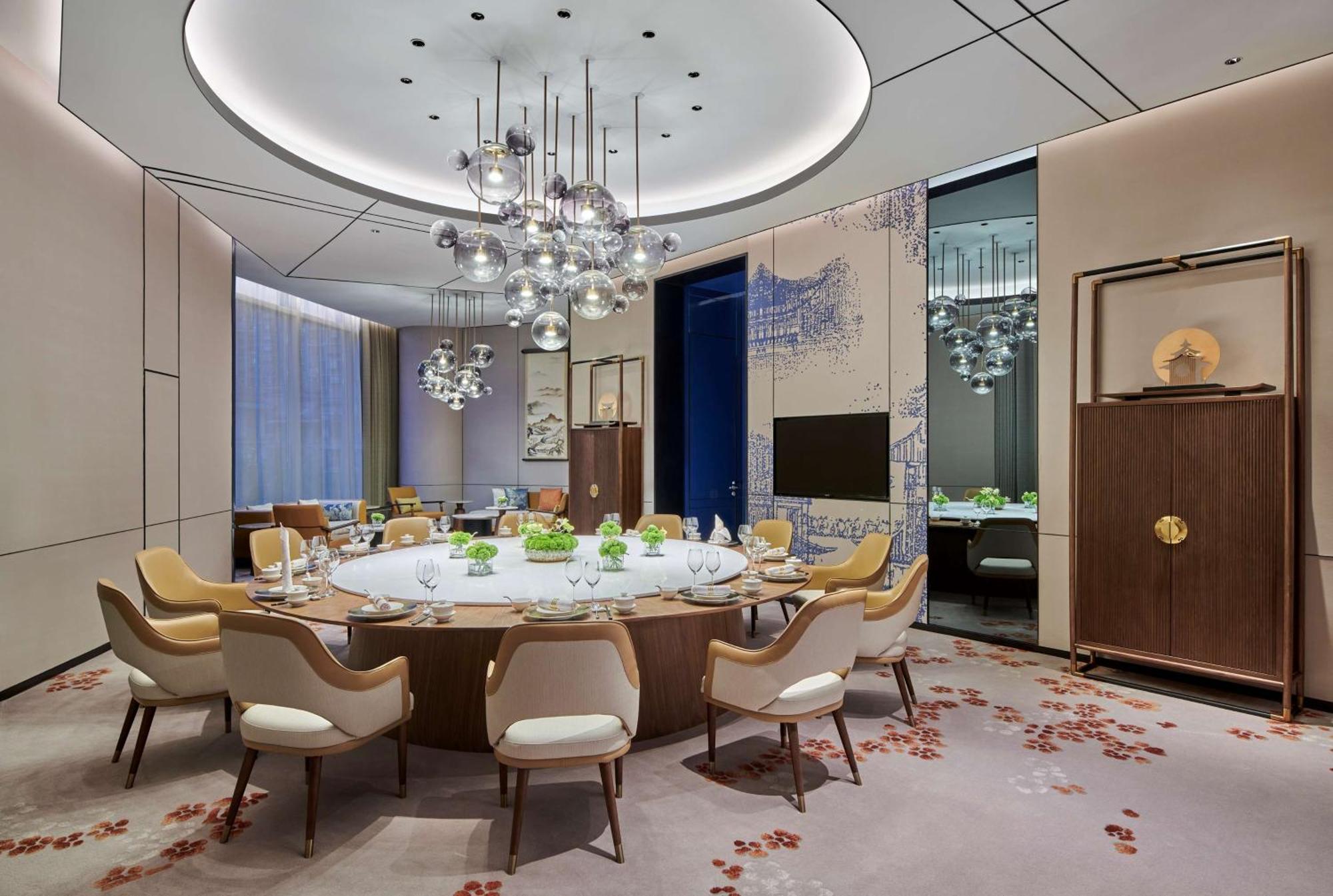 Hilton Changsha Riverside Exterior photo